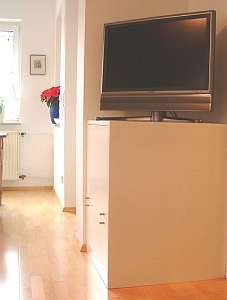Audio-Sideboard mit Fernseher